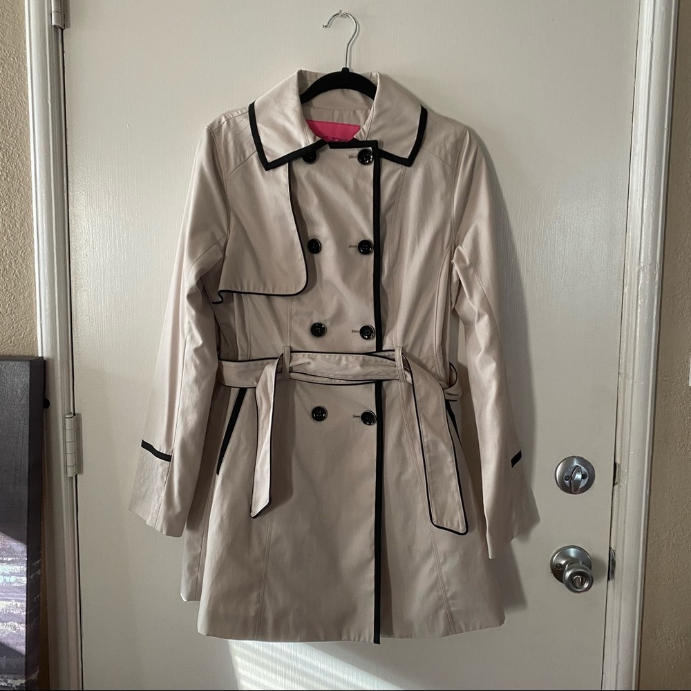 Betsey Johnson Cream Trench Coat